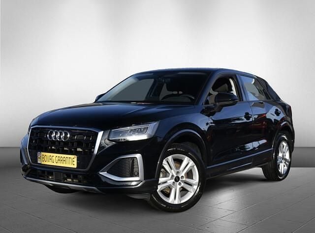 Zwart Gebruikt 2022 Audi Q2 Advanced Plus SUV | € 26.250 (Goede deal) - Afbeelding 1/4
