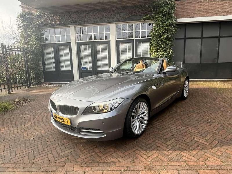 Grijs Occasion 2011 BMW Z4 Executive Cabriolet | € 22.750 (Goede deal) - Afbeelding 1/4