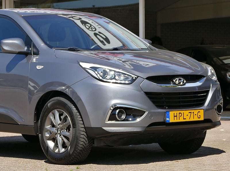 Occasion Hyundai ix35 135 PK (99 kW) 2015 Grijs, metallic lak SUV