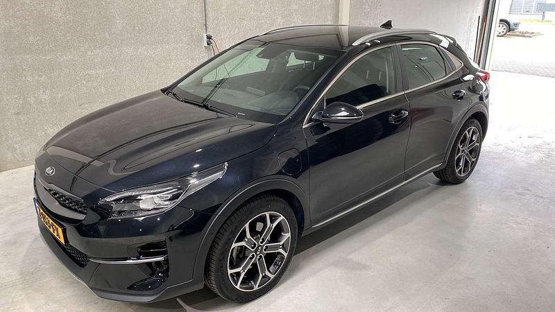 Zwart Gebruikt 2020 Kia XCeed SUV | € 18.500 (Eerlijke prijs) - Afbeelding 1/4