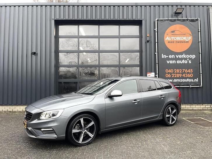 Occasion 2018 Volvo V60 R-Design Stationwagen | € 18.950 (Super prijs) - Afbeelding 1/4