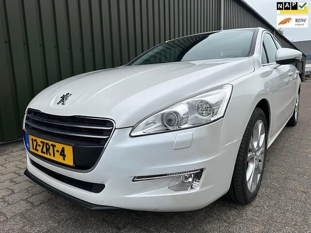 Wit Gebruikt 2013 Peugeot 508 Allure Sedan | € 5.500 (Eerlijke prijs) - Afbeelding 1/4