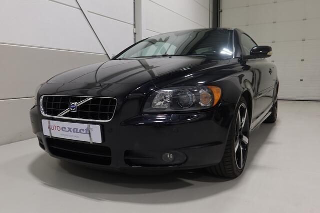 Zwart Gebruikt 2007 Volvo C70 Summum Cabriolet | € 9.900 (Super prijs) - Afbeelding 1/4