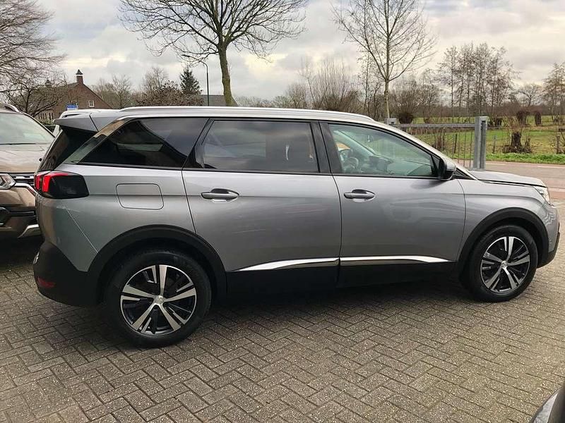 Occasion Peugeot 5008 Crossway 131 PK (96 kW) 2020 Grijs, metallic lak MPV