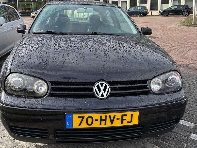 Zwart Gebruikt 2002 VW Golf IV Hatchback | € 1.750 (Duur) - Afbeelding 1/4