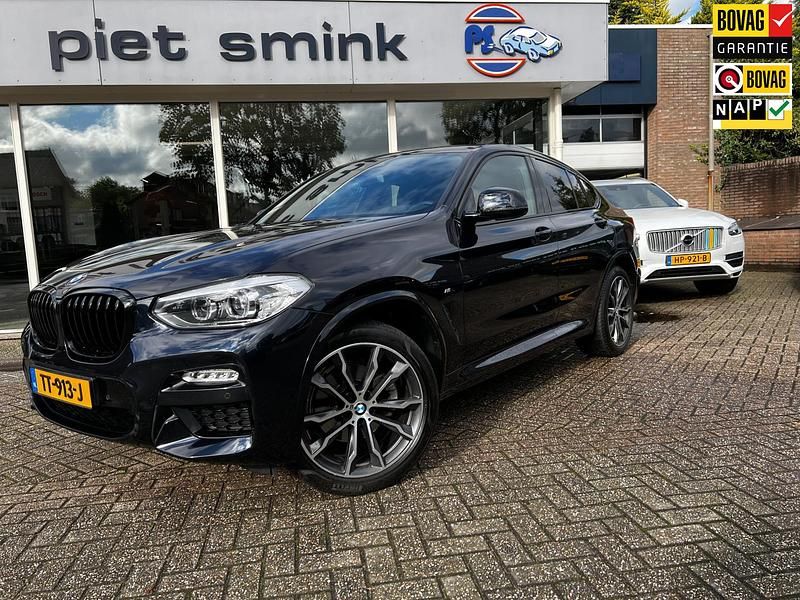 Zwart Gebruikt 2018 BMW X4 Executive SUV | € 38.500 (Eerlijke prijs) - Afbeelding 1/4