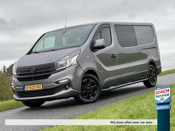 Grijs Gebruikt 2018 Fiat Talento Van | € 13.950 (Iets duurder) - Afbeelding 1/4