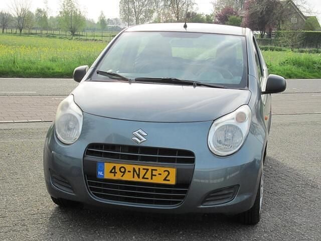 Occasion Suzuki Alto 68 PK (50 kW) 2010 Grijs Hatchback