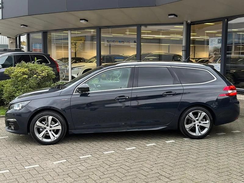 Occasion Peugeot 308 GT-line 131 PK (96 kW) 2019 Grijs Sedan