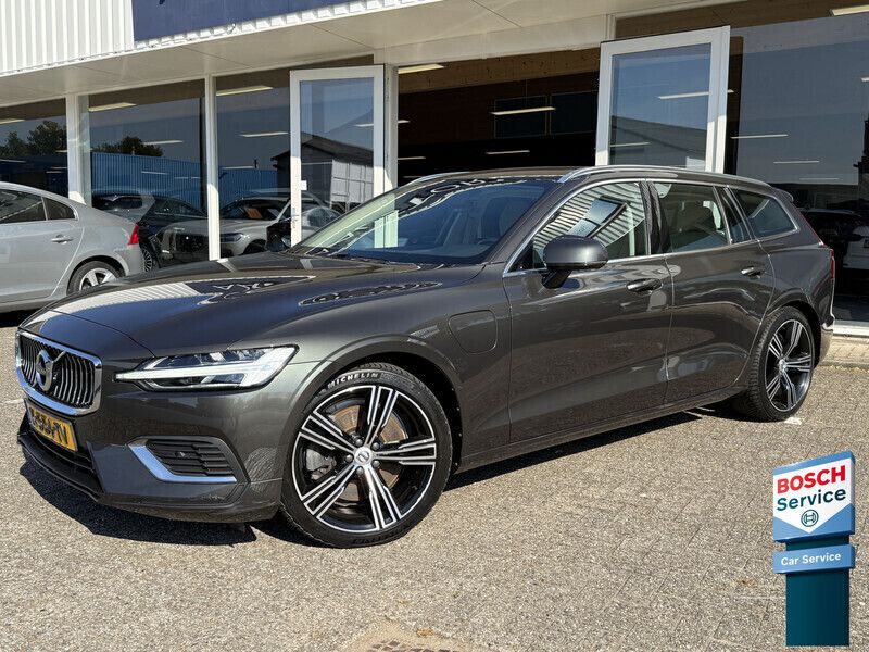 Grijs Gebruikt 2021 Volvo V60 Inscription Stationwagen | € 29.995 (Goede deal) - Afbeelding 1/4