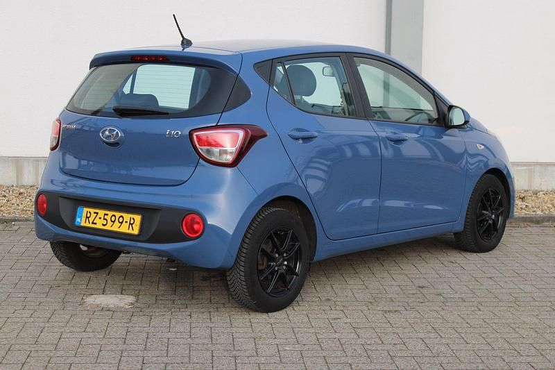 Occasion Hyundai i10 Comfort 2018 Blauw Hatchback