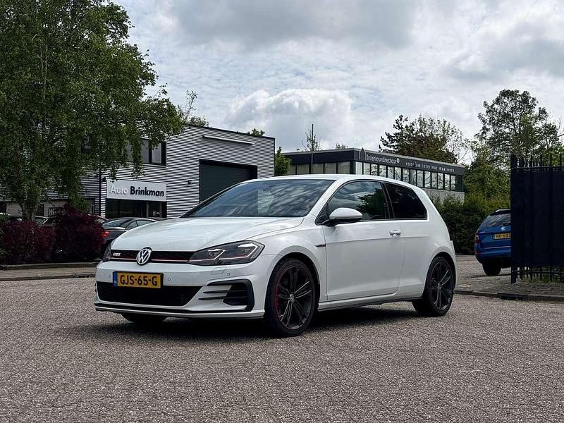 Wit Gebruikt 2017 VW Golf VII GTI Hatchback | € 20.995 (Eerlijke prijs) - Afbeelding 1/4