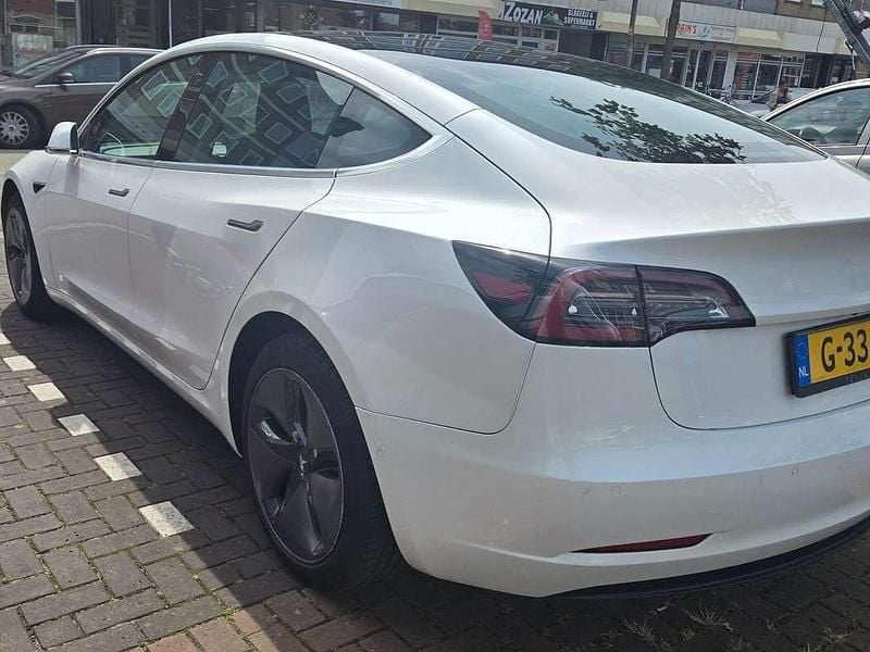 Wit Gebruikt 2019 Tesla Model 3 RWD Sedan | € 15.000 (Eerlijke prijs) - Afbeelding 1/4