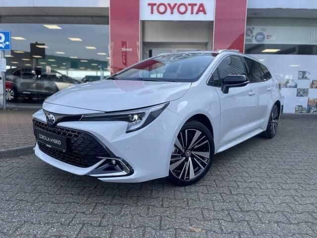 Grijs Nieuw 2025 Toyota Corolla Hybrid Stationwagen | € 38.690 (Goede deal) - Afbeelding 1/4