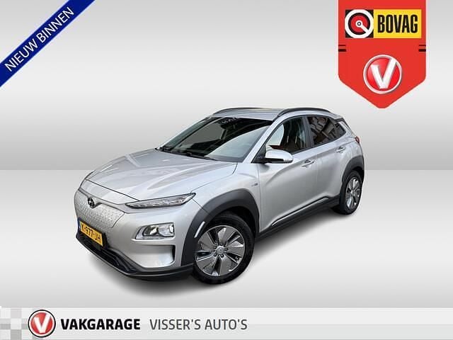 Grijs Gebruikt 2020 Hyundai Kona SUV | € 18.500 (Goede deal) - Afbeelding 1/4