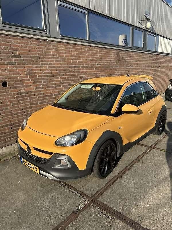 Gebruikt 2016 Opel Adam S Hatchback | € 11.000 (Eerlijke prijs) - Afbeelding 1/4
