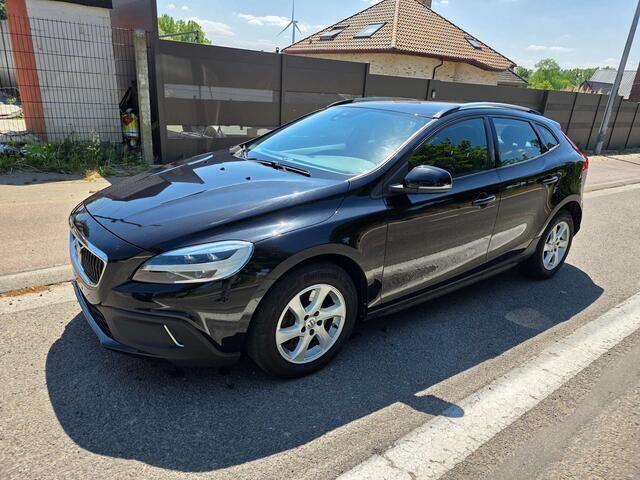 Occasion Volvo V40 CC 120 PK (88 kW) 2019 Zwart Stationwagen