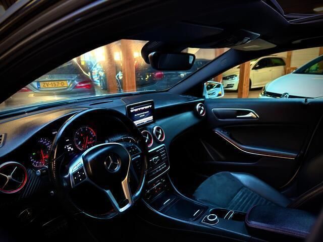 Occasion Mercedes A200 Ambition 156 PK (114 kW) 2013 Grijs Hatchback