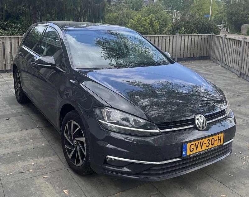 Grijs Gebruikt 2018 VW Golf VII Trendline Stationwagen | € 12.800 (Eerlijke prijs) - Afbeelding 1/4