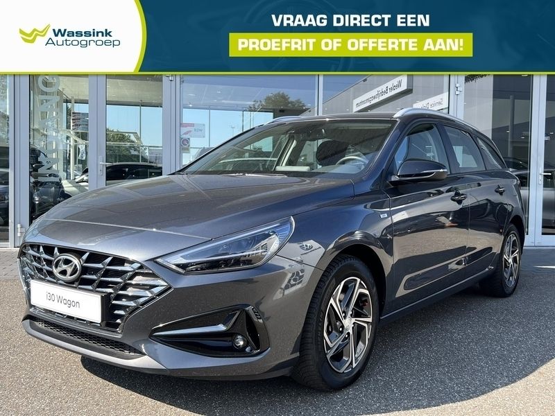 Grijs Nieuw 2024 Hyundai i30 Comfort Stationwagen | € 31.901 (Eerlijke prijs) - Afbeelding 1/4