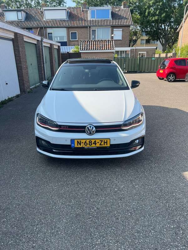 Wit Gebruikt 2018 VW Polo GTI Hatchback | € 15.500 (Goede deal) - Afbeelding 1/4