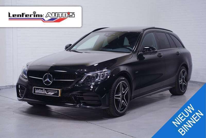 Zwart Gebruikt 2021 Mercedes C300e Business Stationwagen | € 32.900 (Eerlijke prijs) - Afbeelding 1/4