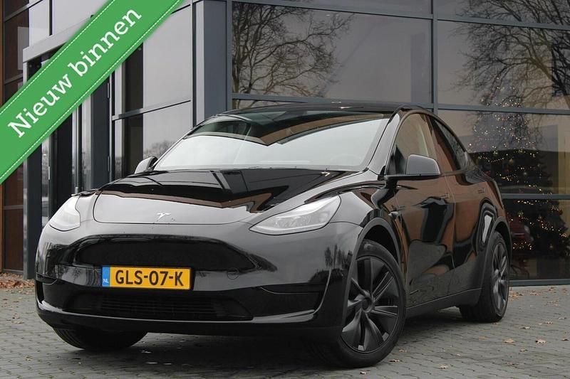 Zwart Gebruikt 2024 Tesla Model Y RWD SUV | € 34.950 (Super prijs) - Afbeelding 1/4