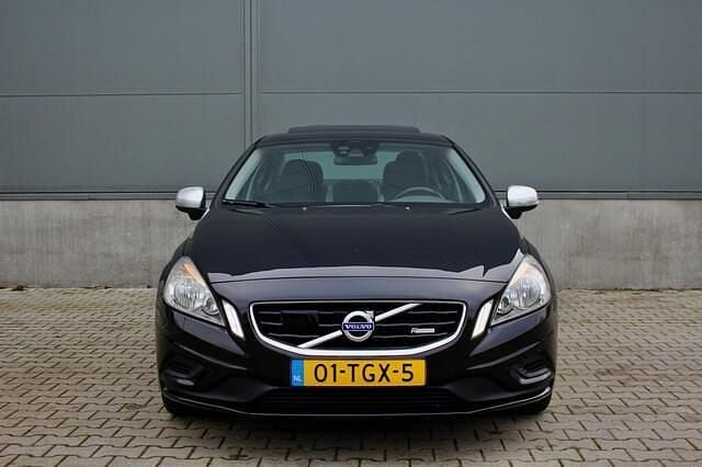 Occasion Volvo S60 R-Design 180 PK (132 kW) 2012 Zwart Sedan
