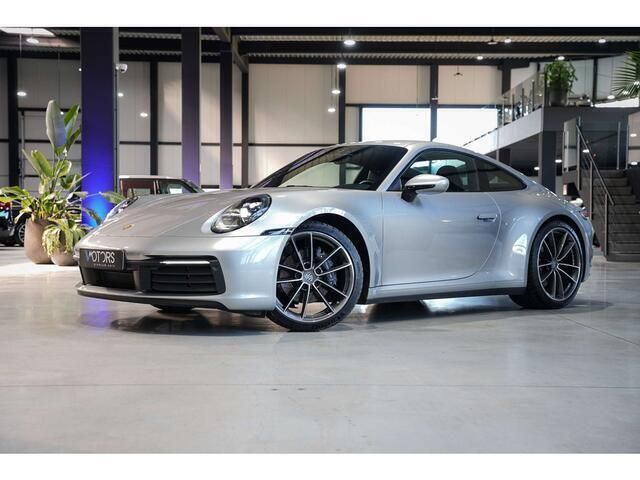 Zilver Gebruikt 2022 Porsche 911 Carrera Coupé | € 109.995 - Afbeelding 1/4