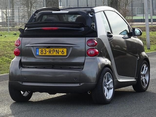 Occasion Smart ForTwo Cabrio 71 PK (52 kW) 2011 Grijs Cabriolet