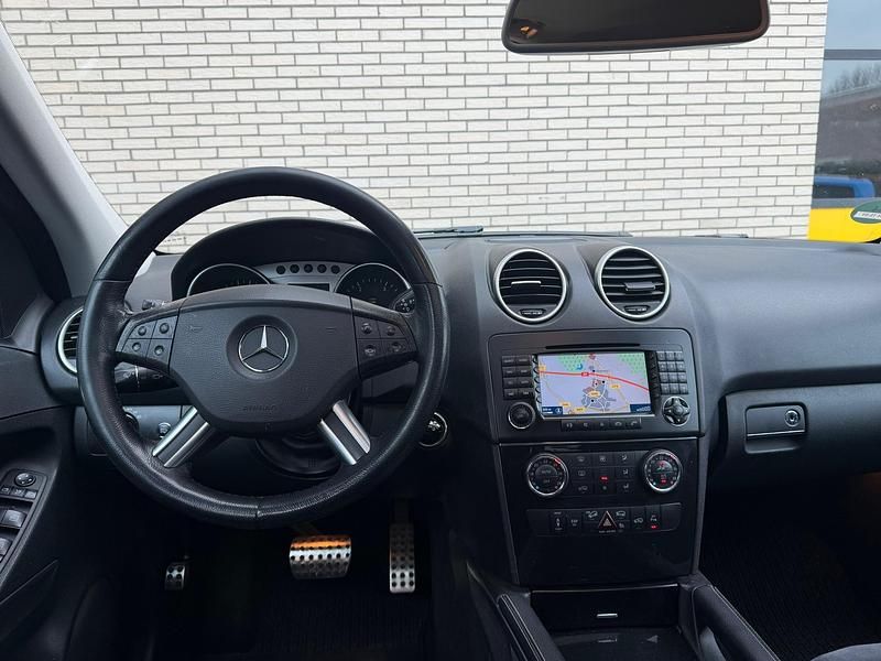 Occasion Mercedes ML320 225 PK (165 kW) 2007 Zwart SUV