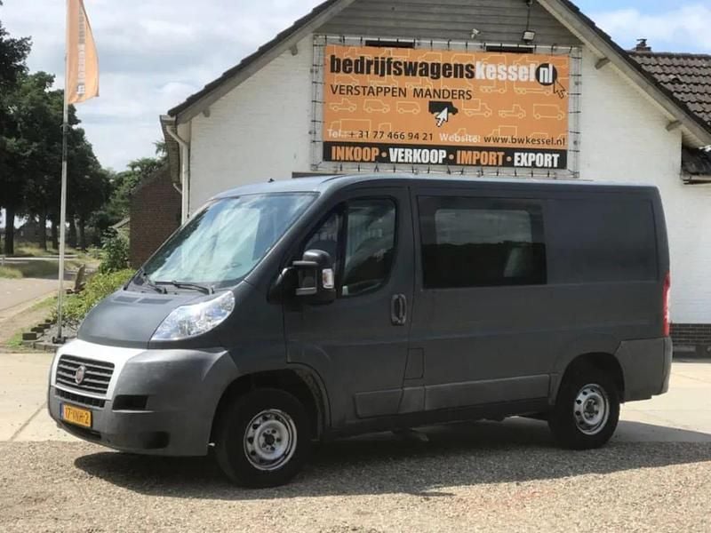 Grijs Gebruikt 2008 Fiat Ducato Van | € 2.900 (Super prijs) - Afbeelding 1/4