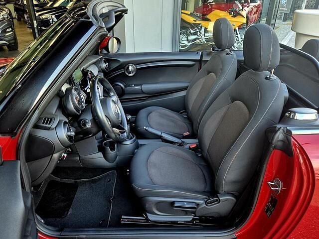 Occasion Mini One Cabriolet Business 102 PK (75 kW) 2016 Rood Cabriolet