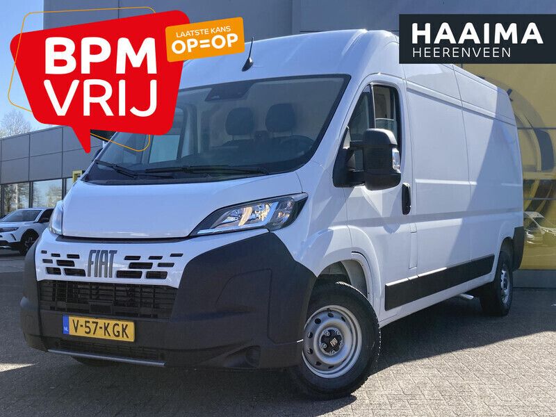 Grijs Nieuw 2024 Fiat Ducato S Van | € 34.450 (Eerlijke prijs) - Afbeelding 1/4