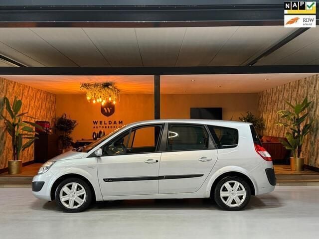 Grijs Gebruikt 2005 Renault Grand Scénic II Expression MPV | € 2.450 (Duur) - Afbeelding 1/4