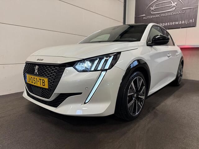 Occasion Peugeot 208 GT-line 101 PK (74 kW) 2020 Wit (metallic) Hatchback