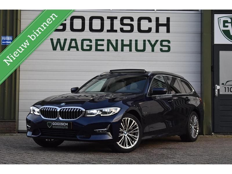 Blauw Gebruikt 2022 BMW 320 Efficient Dynamics Stationwagen | € 27.800 (Goede deal) - Afbeelding 1/4