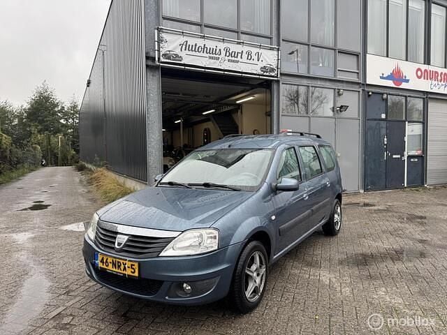 Blauw Gebruikt 2010 Dacia Logan MCV Lauréate MPV | € 2.799 (Goede deal) - Afbeelding 1/4