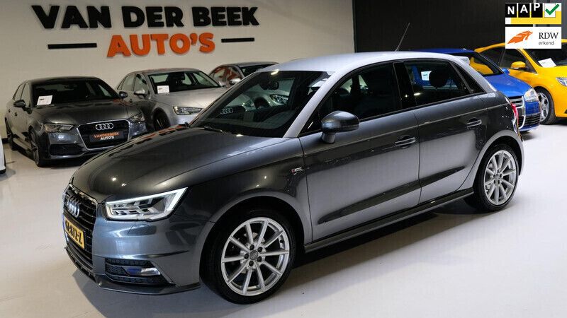 Grijs Gebruikt 2015 Audi A1 Sportback Sport Hatchback | € 12.950 (Iets duurder) - Afbeelding 1/4