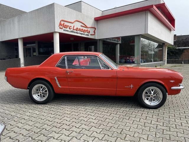 Rood Gebruikt 1965 Ford Mustang Coupé | € 26.500 - Afbeelding 1/4