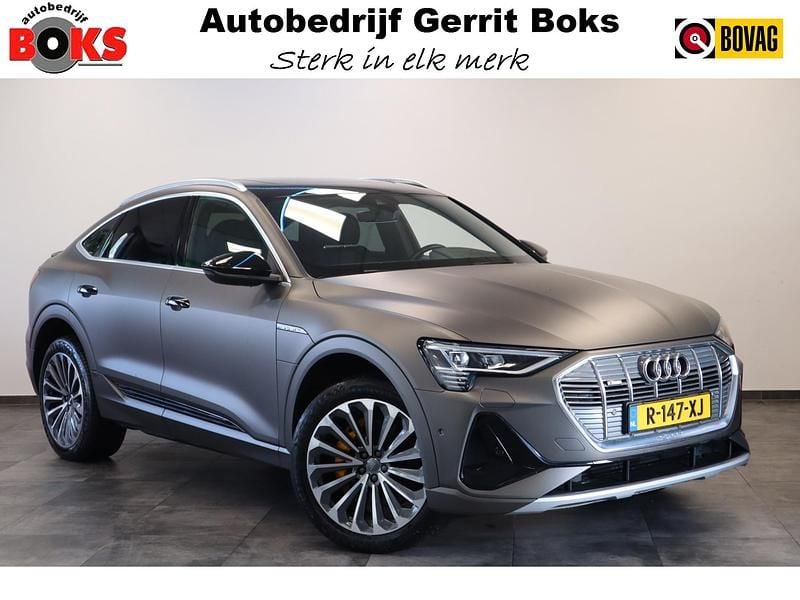 Zwart Occasion 2023 Audi e-tron S-Line SUV | € 37.950 (Eerlijke prijs) - Afbeelding 1/3