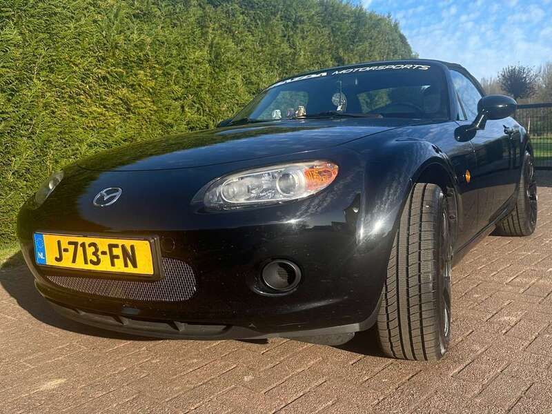 Zwart Gebruikt 2006 Mazda MX5 Exclusive Cabriolet | € 6.750 (Eerlijke prijs) - Afbeelding 1/4
