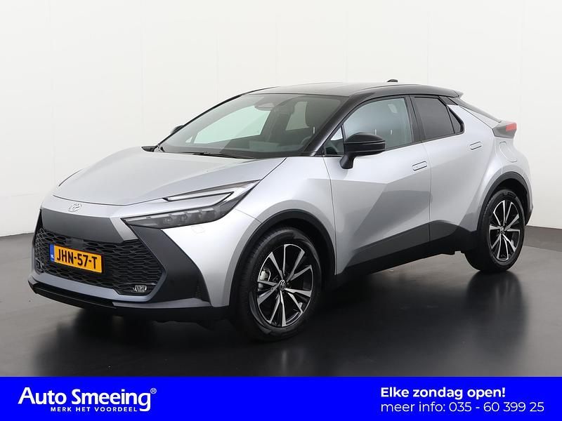 Grijs Gebruikt 2025 Toyota C-HR Business Edition SUV | € 33.740 (Super prijs) - Afbeelding 1/4