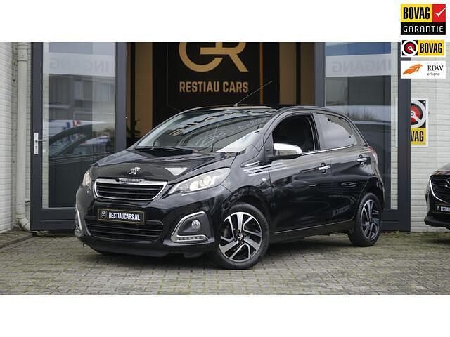Zwart Gebruikt 2017 Peugeot 108 Allure Hatchback | € 8.400 (Eerlijke prijs) - Afbeelding 1/4