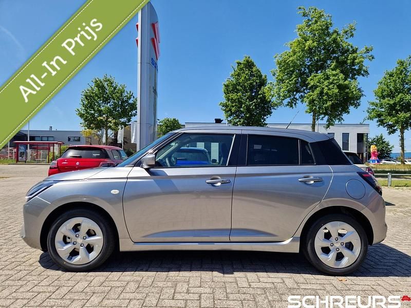Zilver Gebruikt 2025 Suzuki Swift Hatchback | € 20.800 (Eerlijke prijs) - Afbeelding 1/4