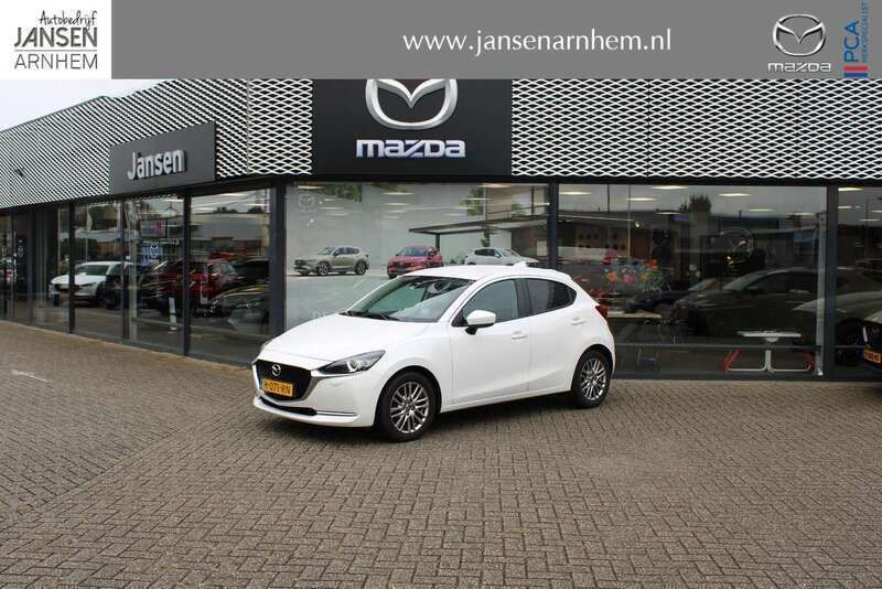 Snowflake white pearl (licht wit) Gebruikt 2020 Mazda 2 Luxury Hatchback | € 13.450 (Eerlijke prijs) - Afbeelding 1/4