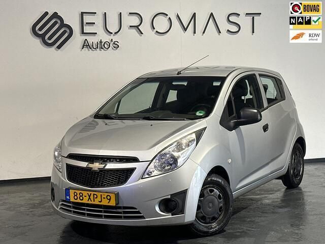 Grijs Gebruikt 2012 Chevrolet Spark LS Hatchback | € 1.895 (Eerlijke prijs) - Afbeelding 1/4