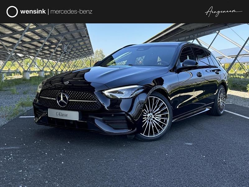 Obsidiaanzwart Nieuw 2024 Mercedes C180 AMG line Stationwagen | € 57.900 (Goede deal) - Afbeelding 1/4