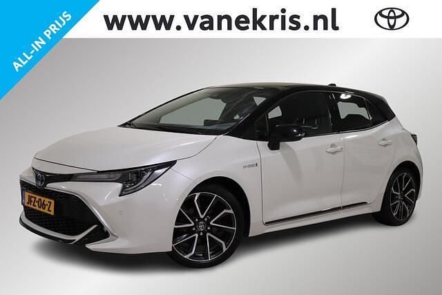 Wit Occasion 2021 Toyota Corolla Executive Hatchback | € 23.999 (Eerlijke prijs) - Afbeelding 1/4