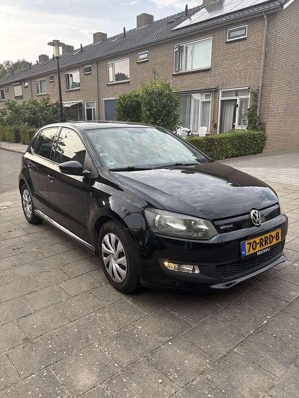 Zwart Gebruikt 2011 VW Polo Comfortline Hatchback | € 3.199 (Goede deal) - Afbeelding 1/4